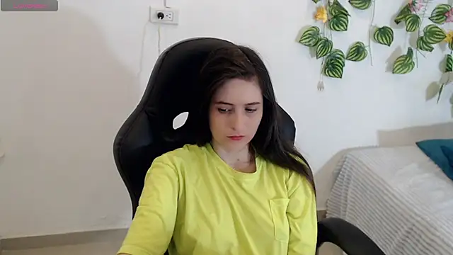 Snapshot of tania_sweet__ chatting on January 14, 2025, 5:12 pm tania sweet online show from January 14, 2025, 5:12 pm