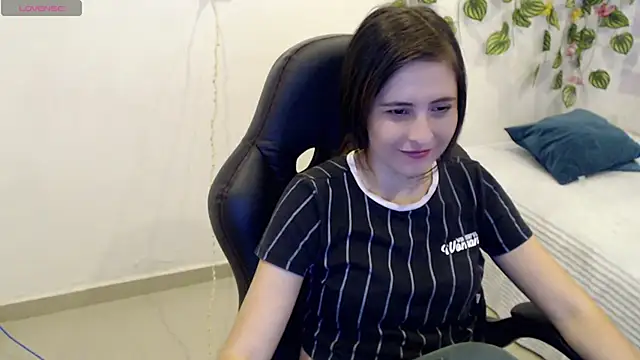 Snapshot of tania_sweet__ chatting on January 17, 2025, 4:04 pm tania sweet online show from January 17, 2025, 4:04 pm