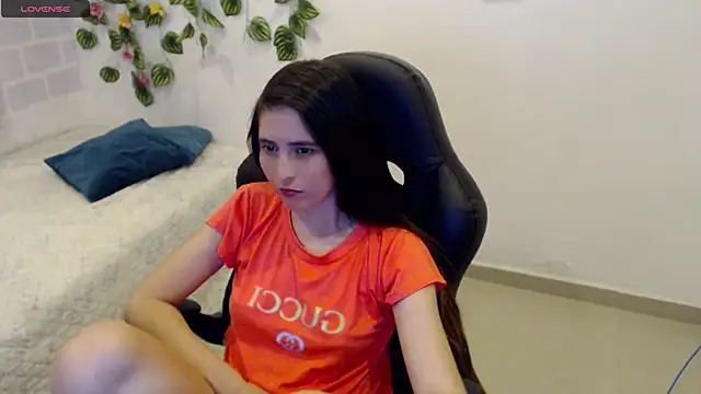 Snapshot of tania_sweet__ chatting on March 21, 2025, 4:40 pm tania sweet online show from March 21, 2025, 4:40 pm