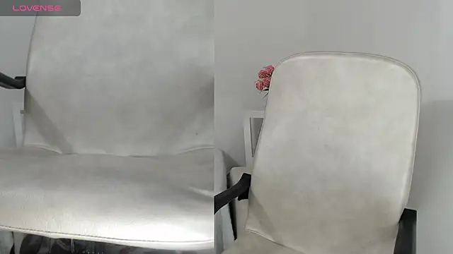 Snapshot of tania_sweet__ chatting on August 4, 2026, 5:15 pm tania sweet online show from August 4, 2026, 5:15 pm
