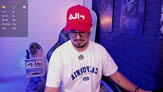 DaviidEvans  online show from June 6, 2026, 5:28 pm