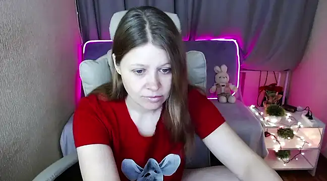 alekasamui online show from January 30, 2025, 12:39 am