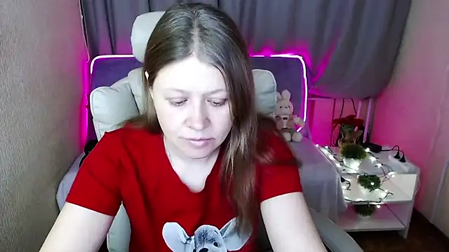 alekasamui online show from February 17, 2025, 1:47 am