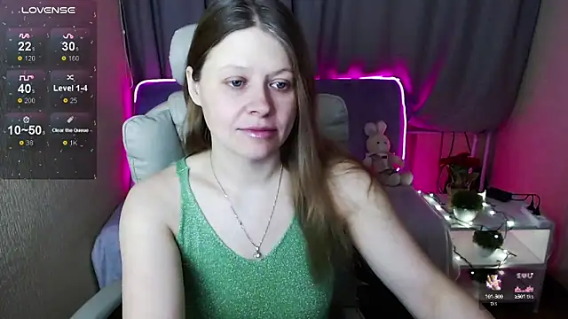 alekasamui online show from February 27, 2025, 12:32 am