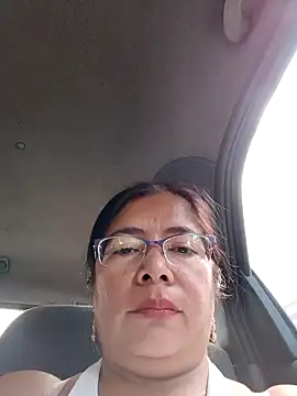   valentina18 online show from January 9, 2025, 4:17 pm