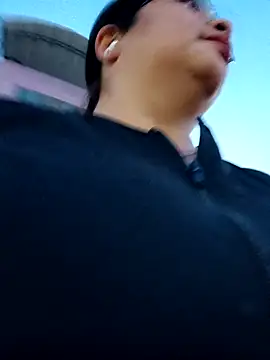   valentina18 online show from January 27, 2025, 11:22 pm