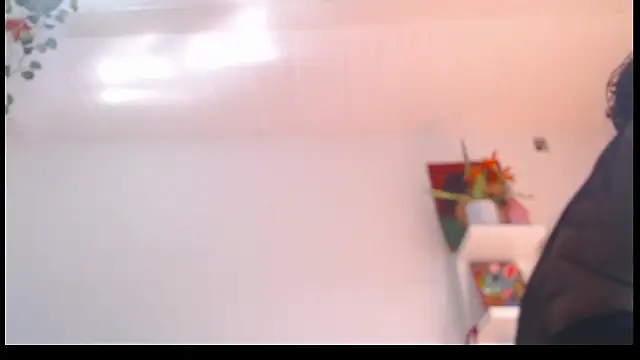 LAICK 01 online show from October 18, 2025, 7:14 pm