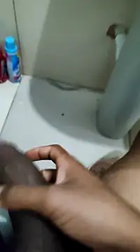 Arthu2r online show from March 22, 2025, 6:36 pm