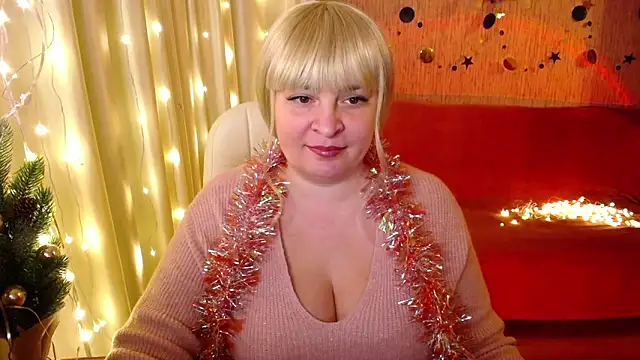 -MeowMeow online show from December 27, 2024, 4:54 pm