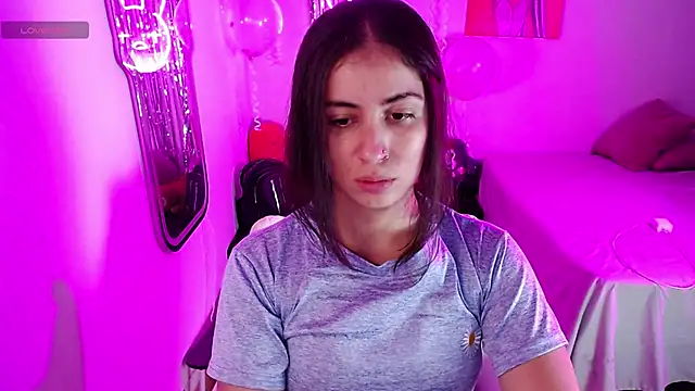 valentina angel online show from March 18, 2026, 4:15 am