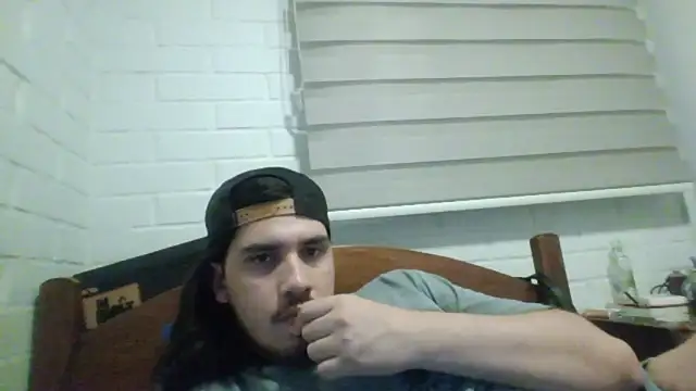 hung weeb online show from January 16, 2025, 3:23 am