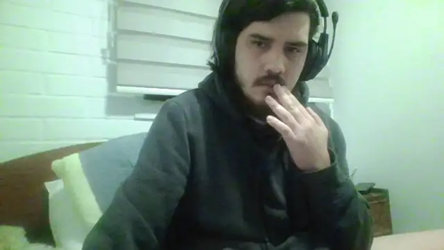 Snapshot of hung_weeb chatting on July 1, 2026, 2:13 am hung weeb online show from July 1, 2026, 2:13 am