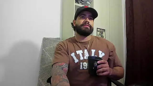 Snapshot of _Coddygold_ chatting on July 28, 2026, 9:36 pm Coddygold online show from July 28, 2026, 9:36 pm