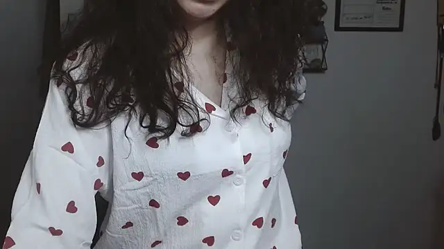 Nikkykora15 online show from October 18, 2025, 12:57 am