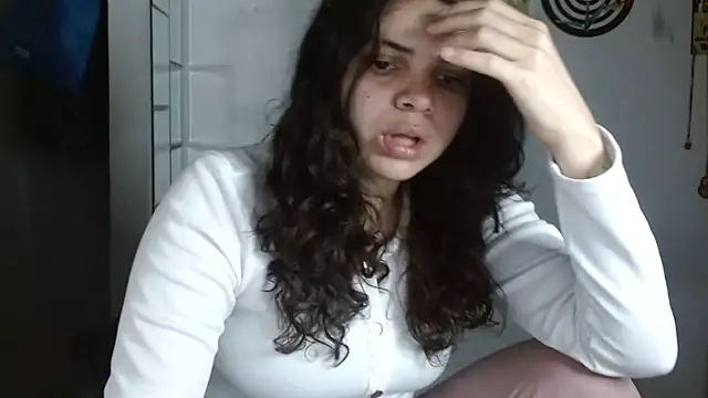 Nikkykora15 online show from April 21, 2026, 1:07 am