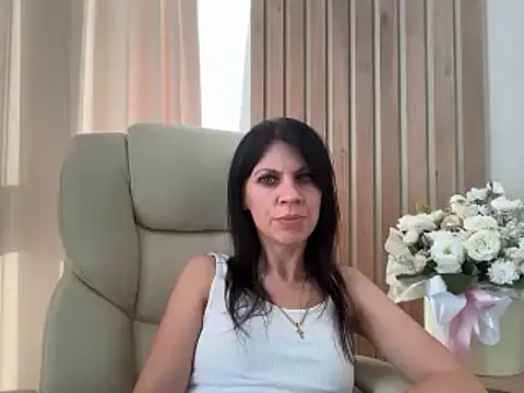 Snapshot of InjaAtHome chatting on July 21, 2026, 4:20 pm InjaAtHome online show from July 21, 2026, 4:20 pm