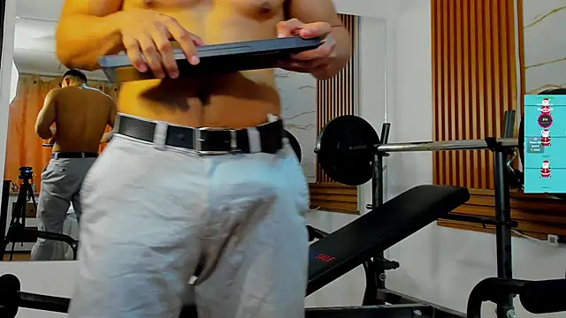 ChoreyTaiylor online show from December 20, 2025, 2:57 pm