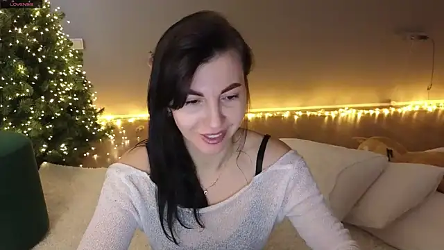 Mary love16 online show from December 5, 2024, 6:10 am