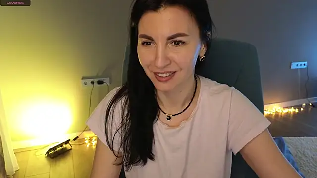 Mary love16 online show from February 13, 2025, 12:43 pm