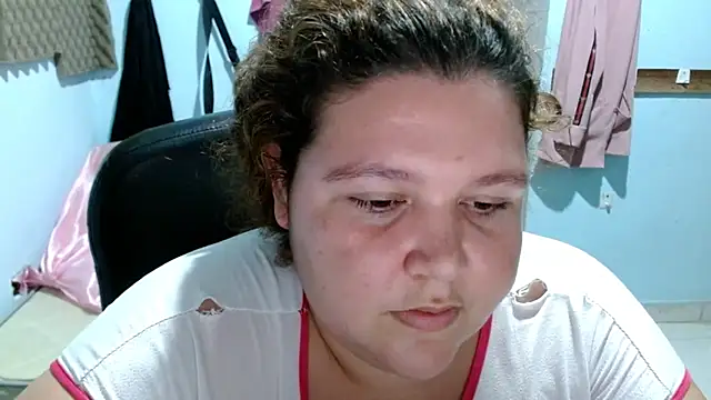 squirt322bbw online show from October 4, 2025, 7:56 pm