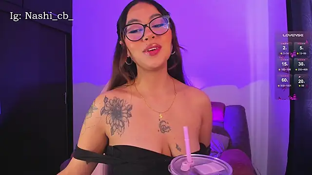 Nasha abby online show from October 7, 2025, 5:21 pm