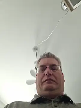Snapshot of RicRockhard chatting on June 2, 2026, 6:21 pm RicRockhard online show from June 2, 2026, 6:21 pm
