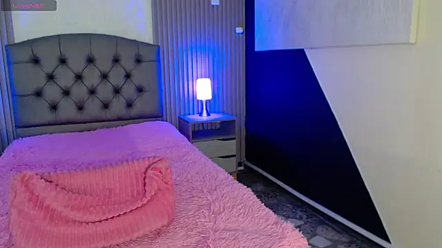 cheryl hs online show from October 2, 2025, 3:13 am