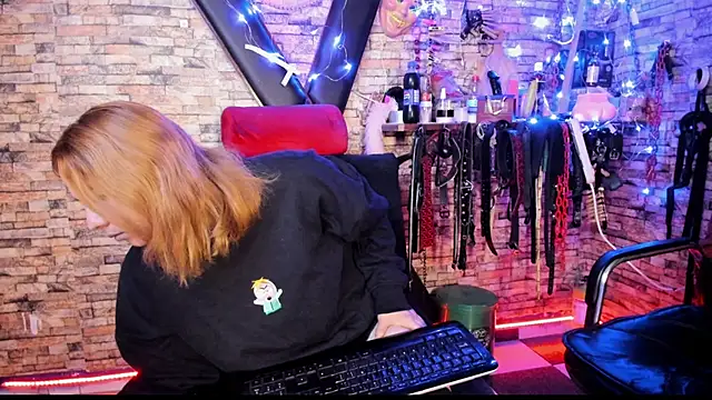 Liltildeman moon online show from March 12, 2026, 11:22 pm