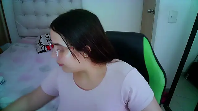  alicia z online show from December 3, 2024, 12:24 am