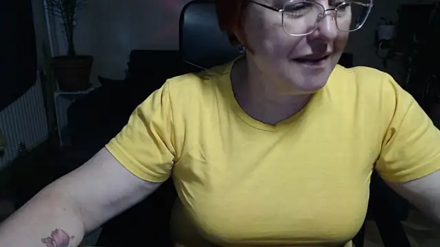 JoannaAndNeighbour online show from October 21, 2025, 2:51 pm