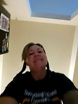 ImpressYouDaily online show from February 21, 2026, 3:13 pm