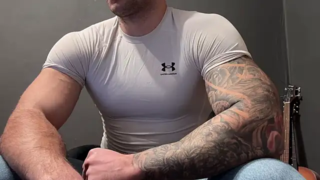 Mr YourGod online show from February 3, 2026, 3:37 am