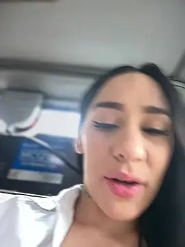 Snapshot of __IRIS__ chatting on July 9, 2026, 4:22 pm IRIS online show from July 9, 2026, 4:22 pm