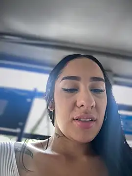 Snapshot of __IRIS__ chatting on July 29, 2026, 4:05 pm IRIS online show from July 29, 2026, 4:05 pm