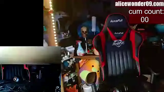 alicewonder09 online show from January 8, 2025, 4:34 am