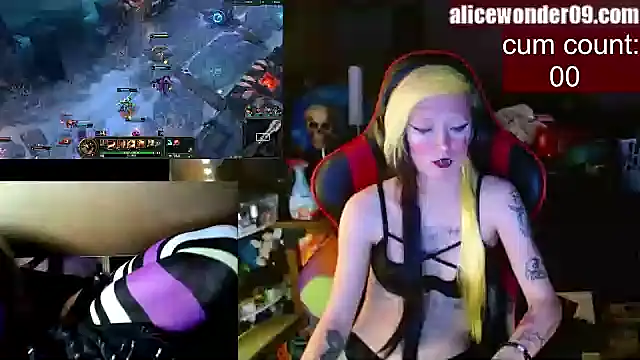 alicewonder09 online show from January 9, 2025, 4:41 am