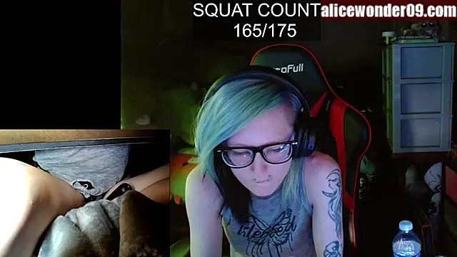 alicewonder09 online show from March 6, 2025, 5:14 am