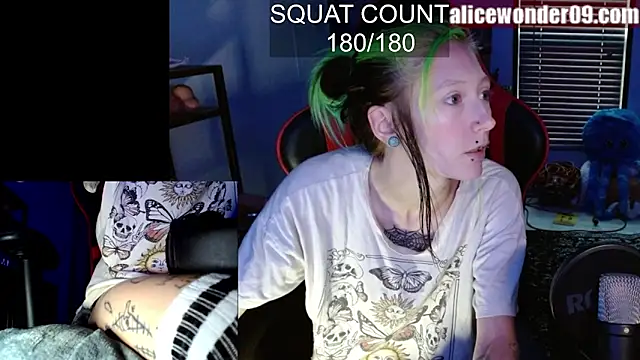 alicewonder09 online show from September 26, 2025, 12:31 pm