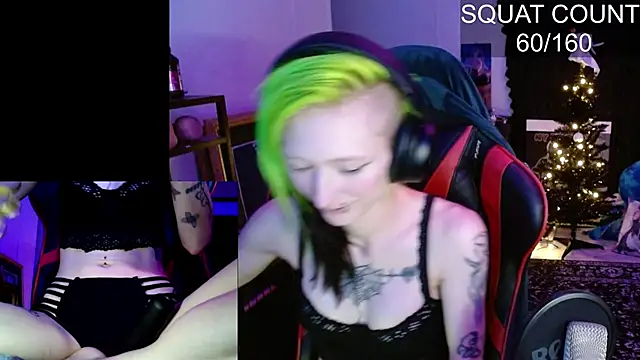 alicewonder09 online show from December 2, 2025, 3:01 am