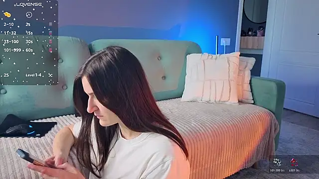 Snapshot of Alexperchik chatting on February 15, 2026, 11:41 am Alexperchik online show from February 15, 2026, 11:41 am