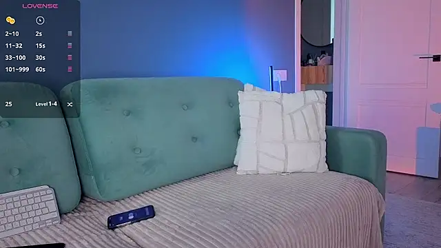 Snapshot of Alexperchik chatting on February 16, 2026, 4:25 pm Alexperchik online show from February 16, 2026, 4:25 pm