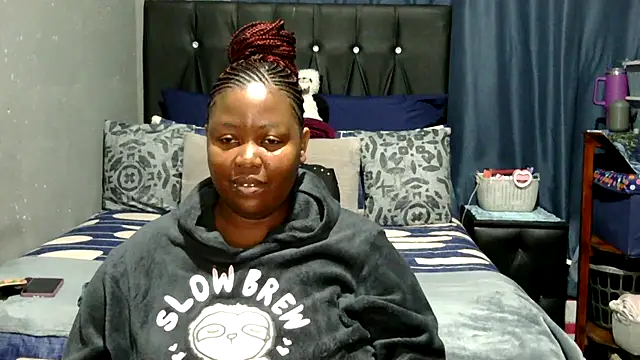 caramelbooty69 online show from May 9, 2026, 1:55 am