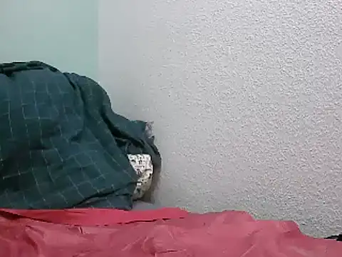 turnsen4y online show from February 14, 2025, 10:25 pm