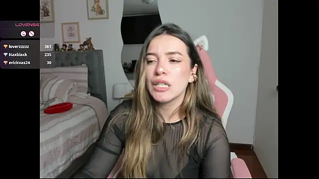 samysweet 8 online show from March 18, 2025, 9:10 pm