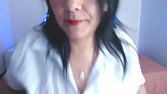 selena yourmilf online show from April 20, 2026, 6:09 pm