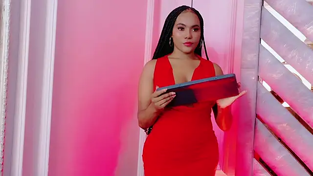 Sara Boom online show from June 11, 2026, 12:32 am