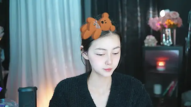 Ocean--Lili online show from March 12, 2025, 2:12 pm