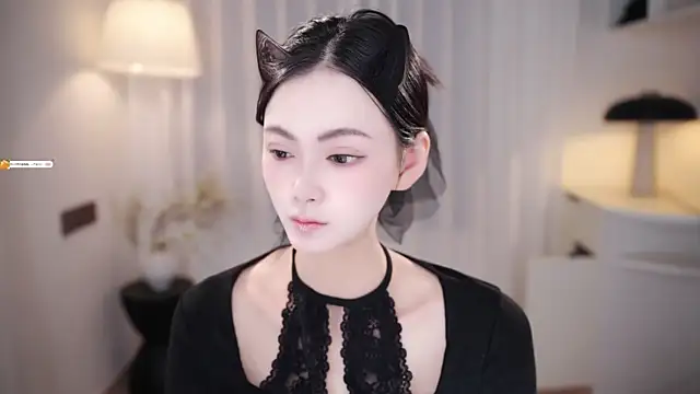 Ocean--Lili online show from October 24, 2025, 2:24 pm