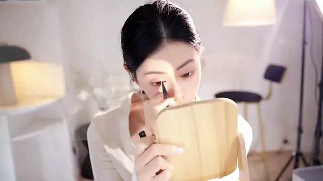 Ocean--Lili online show from February 10, 2026, 2:10 pm