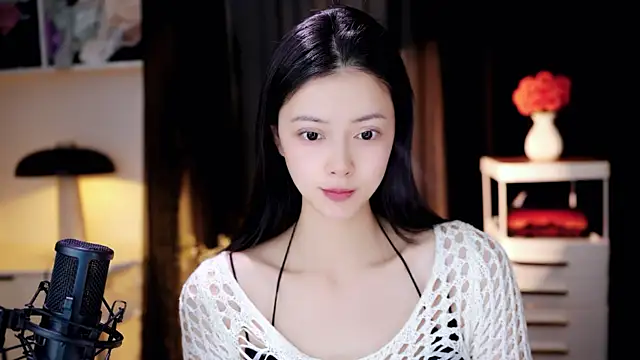 Snapshot of Ocean--Lili chatting on May 1, 2026, 2:21 pm Ocean--Lili online show from May 1, 2026, 2:21 pm